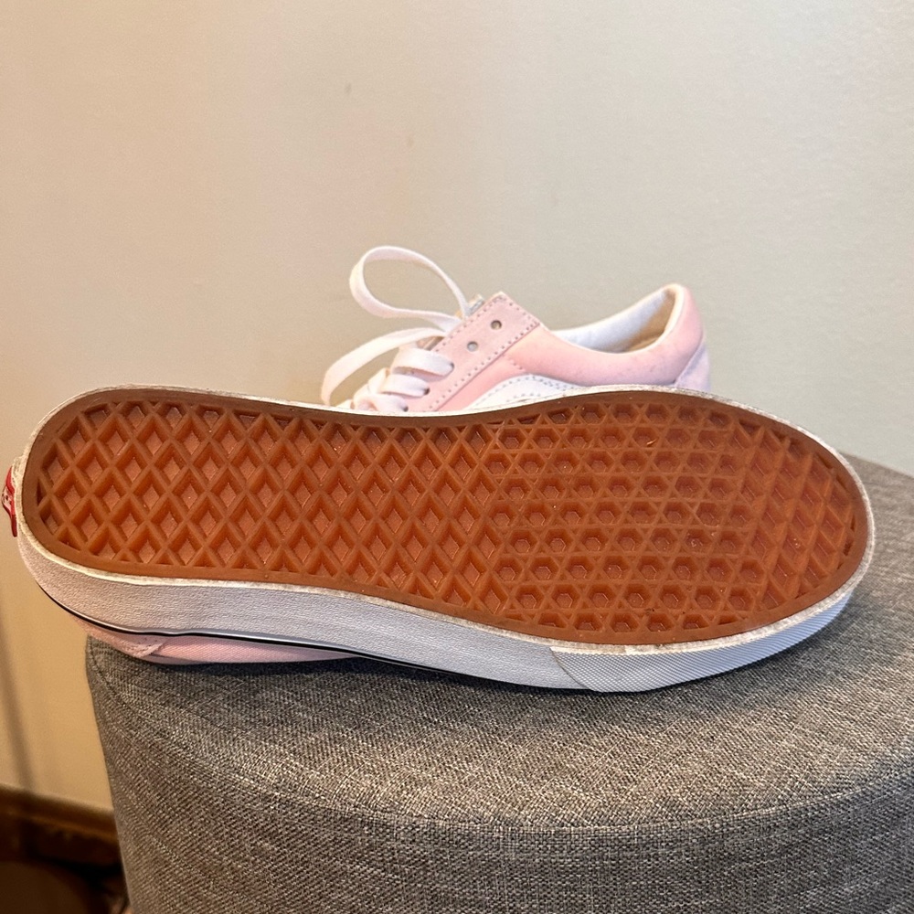 Vans Old School shoes. - Picture 2 of 3